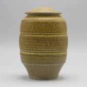 American Museum of Ceramic Art, AMOCA, gift of James W. and Jackie Voell, 2005.2.81.ab